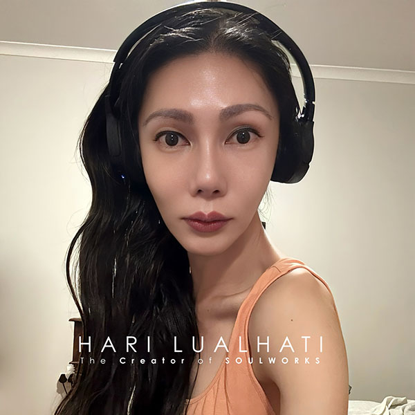 Hari Lualhati master artist self portrait photograph